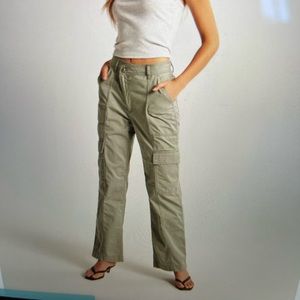 ABERCROMBIE NWT Relaxed Utility Pants